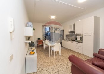 Sala da pranzo - Trilocale Via Carlo Mirabello
11, Roma - foto 4