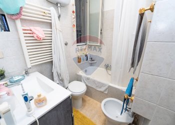 Bagno - Trilocale Via Carlo Mirabello
11, Roma - foto 13