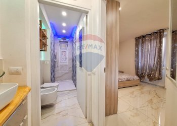 Bagno - Bilocale VIA SAN GIULIO
 
67, Cassano Magnago - foto 5