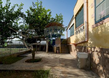 Edificio all\'aperto - Villa VIA DEL GORGO SALATO, Ispica - foto 3