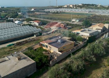 Edificio all\'aperto - Villa VIA DEL GORGO SALATO, Ispica - foto 16