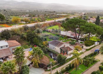 Casa all\'aperto - Villa C.da Gerardo
 
75 C, Chiaramonte Gulfi - foto 6