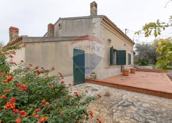 Casa all\'aperto - Villa C.da Gerardo
 
75 C, Chiaramonte Gulfi - foto 38