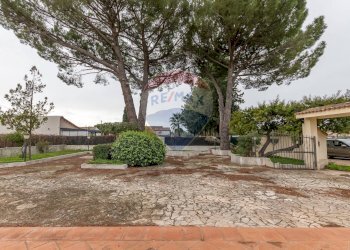 Giardino - Villa C.da Gerardo
 
75 C, Chiaramonte Gulfi - foto 39