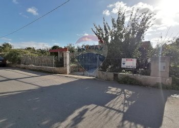 Terrazza - Villa Via Guatemala
 
1, Vittoria - foto 4