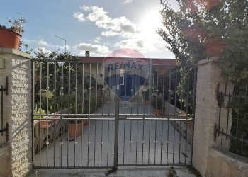 Balcone - Villa Via Guatemala
 
1, Vittoria - foto 5