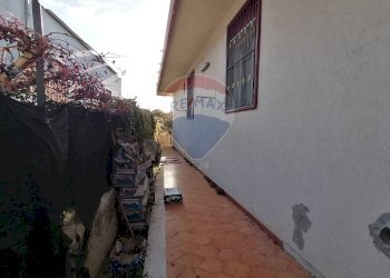 Terrazza - Villa Via Guatemala
 
1, Vittoria - foto 31