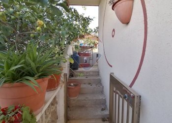 Balcone - Villa Via Guatemala
 
1, Vittoria - foto 32