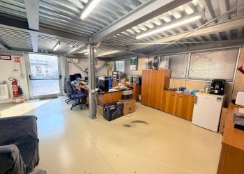 Foto 7 - Warehouse Via Palazzolo
 
146, Capriolo - photo 7