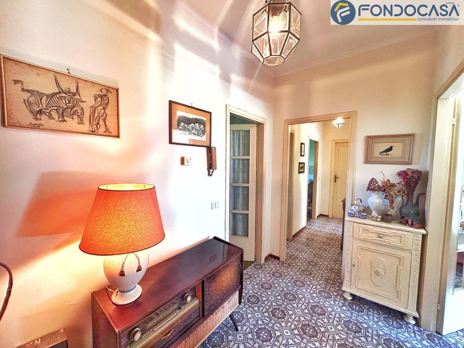 ingresso - Trilocale Via Duca degli Abruzzi, Forte dei Marmi - foto 1