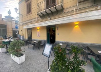 Foto 1 - Commercial Activity Via Francesco Riso
 
65, Palermo - photo 1