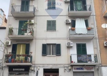 Edificio all\'aperto - Trilocale Via Alaimo Da Lentini
 
20, Palermo - foto 1