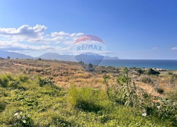 Vista delle montagne - Terreno edificabile Contrada Colonna
snc, Balestrate - foto 3