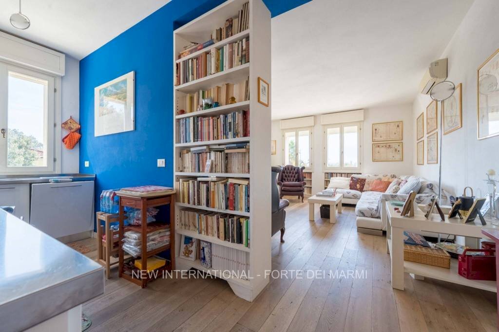 Angolo cottura - Four-room apartment viale Roma, 167, Pietrasanta - photo 3
