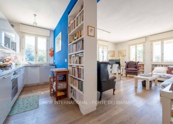 Angolo cottura - Four-room apartment viale Roma, 167, Pietrasanta - photo 5