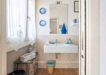 Bagno - Four-room apartment viale Roma, 167, Pietrasanta - photo 17