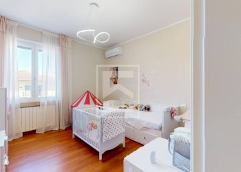 Foto 28 - Villa Via Dolci
 
31, Peschiera del Garda - foto 28