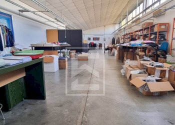 Foto 9 - Capannone strada mantova
 
60, Marmirolo - foto 9