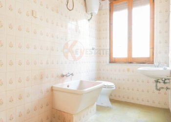 Foto 9 - Casa indipendente via Vittorio Emanuele
 
26, Ossi - foto 9