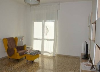 Salone - Bilocale via Peschiera, 11/B, Cassano Magnago - foto 3