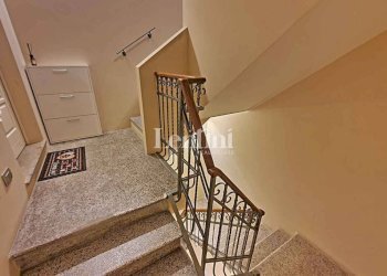 Interno palazzo - Appartamento via Bligny, 15, Casale Monferrato - foto 5
