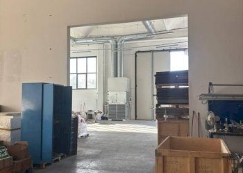 Interno non residenziale - Shed via Vigentina, Pavia - photo 4