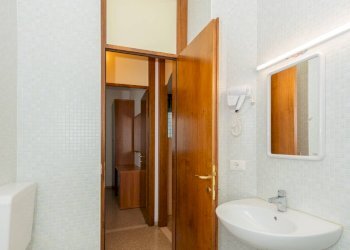 Foto 15 - Trilocale Via Zara
 
1, Jesolo - foto 15