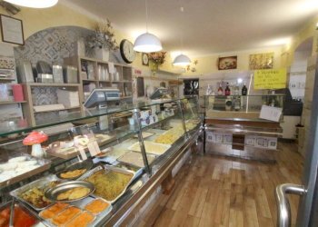 Interno non residenziale - Alimentari - Gastronomia via Cesare Airaghi, Genova (zona Prà) - foto 3