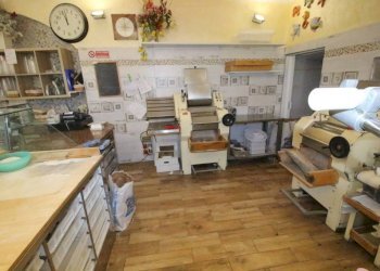 Interno non residenziale - Alimentari - Gastronomia via Cesare Airaghi, Genova (zona Prà) - foto 6