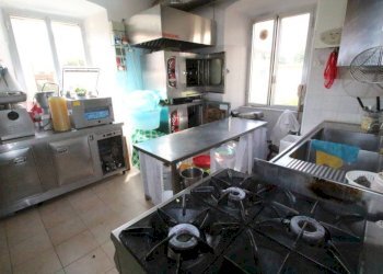 Interno non residenziale - Alimentari - Gastronomia via Cesare Airaghi, Genova (zona Prà) - foto 15