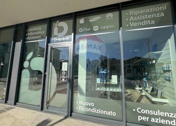 Edificio all\'aperto - Office PIAZZA DON SERGIO COLOMBO
 
5, Bergamo - photo 1