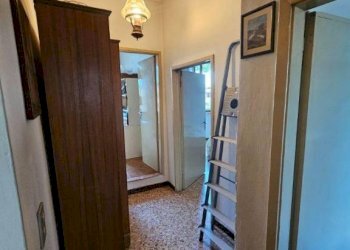 Disimpegno - Four-room apartment via del Piano, Empoli - photo 13