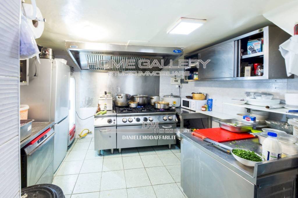 Cucina - Ristorante via Antonio Gramsci, 187r, Genova (zona Centro Storico) - foto 3