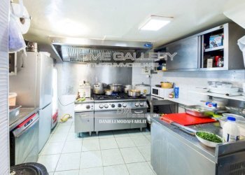 Cucina - Ristorante via Antonio Gramsci, 187r, Genova (zona Centro Storico) - foto 3