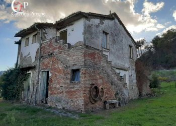 Foto 1 - Rustico Piazza XXV Aprile
 
1, Montecatini Val di Cecina - foto 1