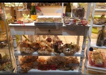 Interno non residenziale - Pasticceria Savona (zona Centro storico) - foto 1