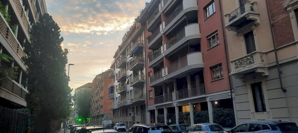 Facciata - Bilocale via Pietro Giuria, Torino (zona San Salvario) - foto 2