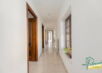 Corridoio - Villa via Passo Buole, 73, Torino (zona Lingotto) - foto 8