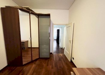 Corridoio - Quadrilocale corso Carbonara, 9A, Genova (zona Principe) - foto 13