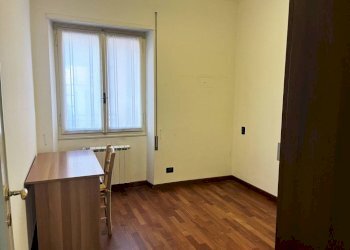 Camera da letto - Quadrilocale corso Carbonara, 9A, Genova (zona Principe) - foto 14