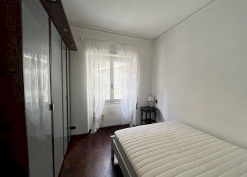 Camera da letto - Quadrilocale corso Carbonara, 9A, Genova (zona Principe) - foto 15