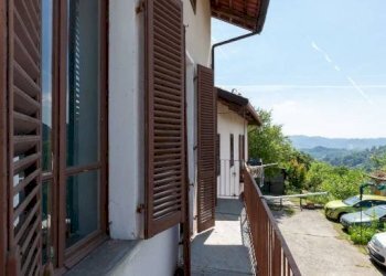 Balcone - Villa strada Serra, 18, Castagneto Po - foto 31