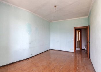 Camera da letto - Villa strada Serra, 18, Castagneto Po - foto 34