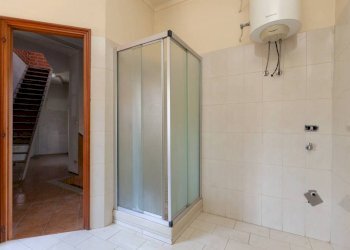 Lavanderia - Villa strada Serra, 18, Castagneto Po - foto 38