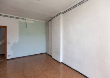 Camera da letto - Villa strada Serra, 18, Castagneto Po - foto 46