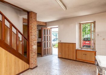 Interno palazzo - Villa strada Serra, 18, Castagneto Po - foto 23