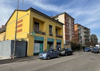 Facciata - Casa indipendente via Antonio Cederna, 47, Monza - foto 18