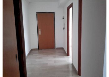 Foto 7 - Ufficio Largo Catone
 
3, Pomezia - foto 7