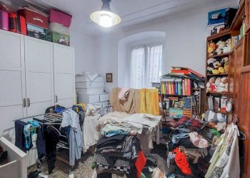 Camera da letto - Quadrilocale via Giovanni Torti, Genova (zona Marassi) - foto 9