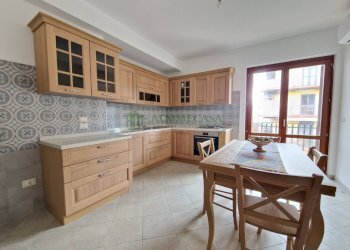 Foto 14 - Quadrilocale Via Angelina Damiani Lanza
 
26-28, Giarre - foto 13